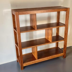 Farmhouse Bookcase DIY Build Plan: 3D Image Instructions (Digital Download)
