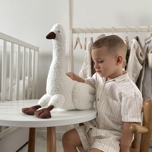 Peluche d&#39;oie faite main, oie en peluche, peluche, oie blanche en peluche, oie grise, jouet animal, compagnon de couchage, cadeau de baby shower, doudou