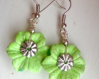 Flower  Earrings, Green Flower earrings, Green Earrings, Jasper Earrings, Stone Jewelry