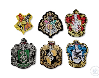 Embroided Patch, Iron on, Glue, Craft supply, Embroidery, Coat of arms, Magic, School, House, Witch, Wizard, Spell, Hat, Scarf, Wand, gothic
