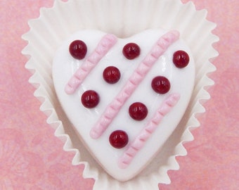 Hulet Glass White Chocolate Heart, Flameworked Glass Candy, Valentine Gift