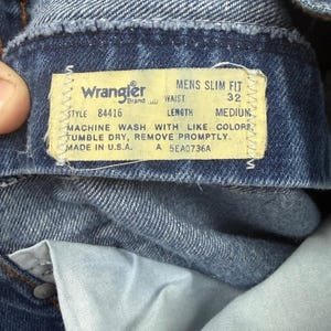 Vintage Wrangler Mens Slim Fit High Rise Blue Denim Jeans 31x31 USA Made 84416 image 3