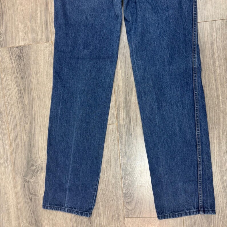 Vintage Wrangler Mens Slim Fit High Rise Blue Denim Jeans 31x31 USA Made 84416 image 8