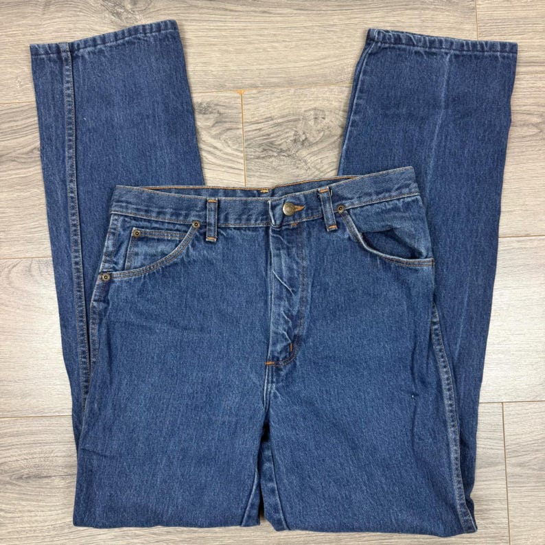 Vintage Wrangler Mens Slim Fit High Rise Blue Denim Jeans 31x31 USA Made 84416 image 1