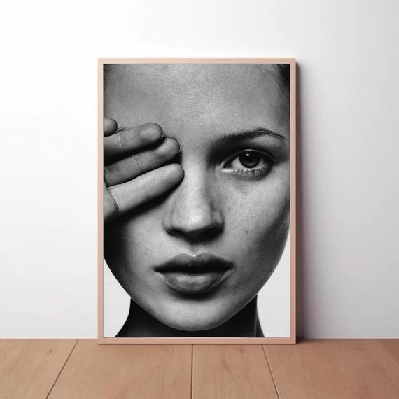 Kate Moss Hand Eye Poster: Black and White Fashion Photography - Etsy