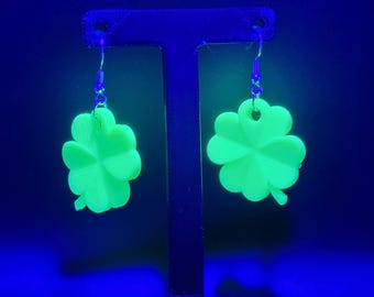 Glow in the Dark Shamrock Earrings: Holographic 3D Printed Clover