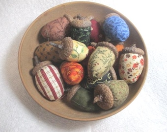 Primitive Acorn Bowl Fillers