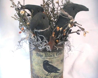 Old Black Crow Inn and Tavern Primitive Table Decor
