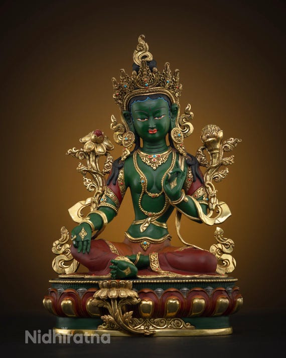 彫刻 多 羅 菩薩 ラピスラズリ 仏像 多羅菩薩 彫刻 天然石彫刻 ホビー