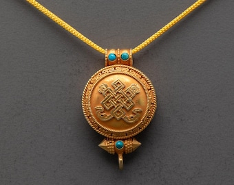 Gold Plated Endless Knot Buddhist Locket