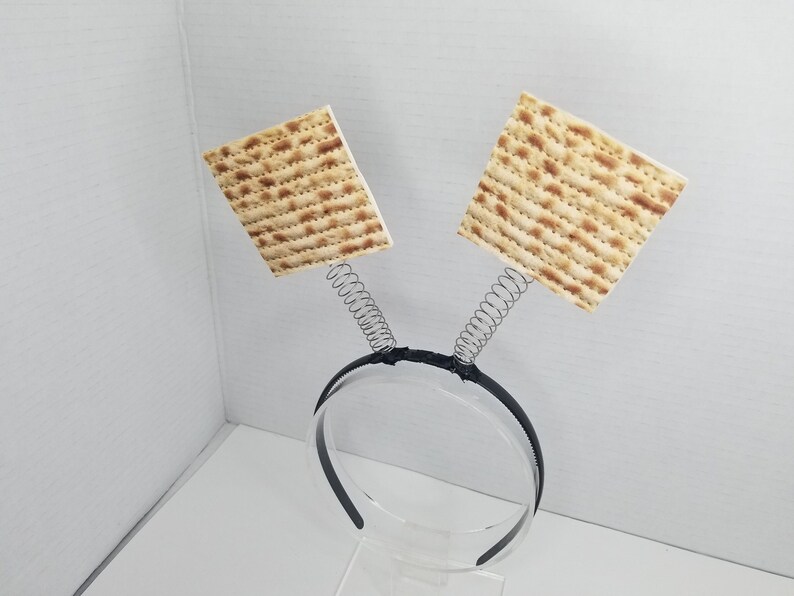 Matzo Headband Passover Headband Matza Bopper Headband Jewish Foods Felt Food Passover Hair Matza Matzah Matzoh Bread for Passover Dress Up image 1