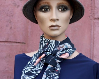 Long and fine scarf woman Flowers and Graphic Patterns Rose-Gray Black and White. Lavallière in Viscose Crepe