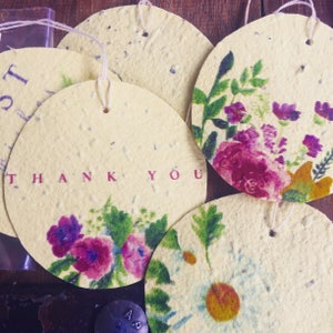 Wildflower Seeded Gift Tags - Buon compleanno, Grazie, Auguri, Bianco Floreale