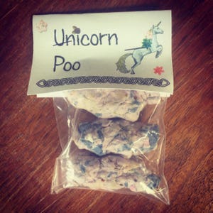 Cacca di unicorno - carta fatta a mano con semi di fiori selvatici - piantami - bomboniera - regalo scherzoso - inserto per sacchetto regalo - regalo