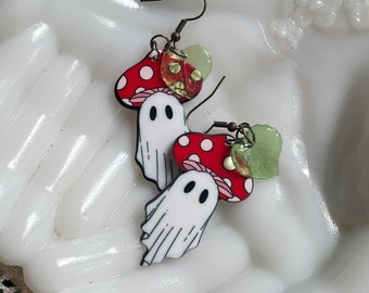 Boo-tiful Mushroom Ghosts Leaf Dangle Earrings Kitsch Cottagecore Retro Fairy Floral Kawaii