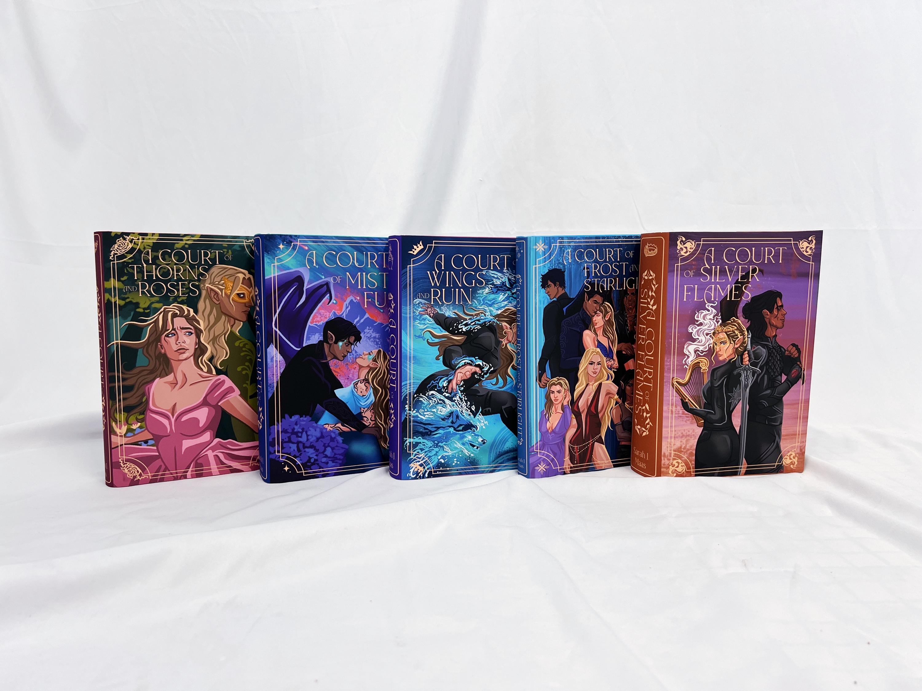 A Court of Thorns and Roses Dust Jacket Full Set