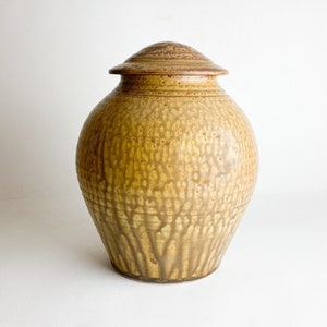 Adult Large Sized Cremation Urn Handmade Stoneware Pottery Urn 250 Cubic Inches 10.5 Tall x 8.5 Wide BA-URN-2 image 1