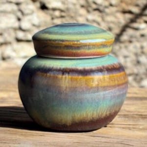 Mini Keepsake Urn – 5 cu in Handmade Urn – Choose Your Glaze – Small Cremation Urn for Ashes – Glossy Finish – Kent Harris Pottery Aurora