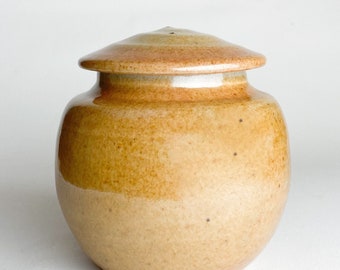 40 cu/in Small Size - Pet Urn - Urn for Human Ashes - Handmade Pottery Urn- 5.75” x 5” - Capacity 40 cubic inches -SPSH-40CU-1