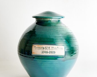 Personalized Cremation Urn - Pottery Small/Medium Urn - Made to Order -Aprox 8”x5”-90-100 Cubic Inch Capacity- Kent Harris Pottery