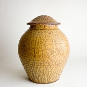 Adult Large Sized Cremation Urn Handmade Stoneware Pottery Urn 250 Cubic Inches 10.5 Tall x 8.5 Wide BA-URN-2 image 2