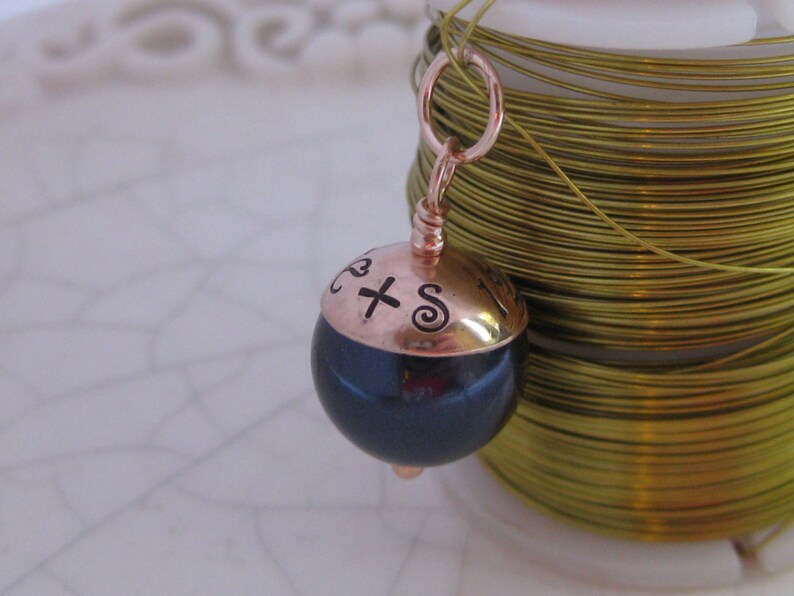 SOMETHING BLUE- Hand Stamped Custom Wedding Bouquet Charm- ROSE gold filled, fits Large Hole Charm bracelets imagen 2