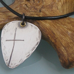 Ol' Rugged Cross Guitar Pick Style Men's Necklace Solid Sterling Silver, can be stamped on back Bild 2