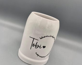 Persönlicher Bierkrug mit Wunsch-Name und bis zu 4 Lieblingseigenschaften/Muttertagsgeschenk/Vatertagsgeschenk/Valentinstagsgeschenk/Unikat