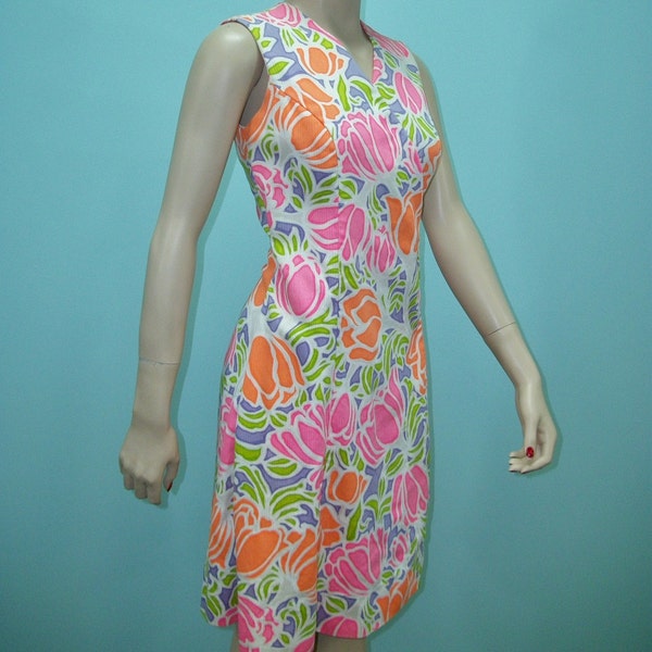 Vintage 60s Hawaiian Dress / Tulip Print Wrap Dress / Pink Orange & Purple / S M