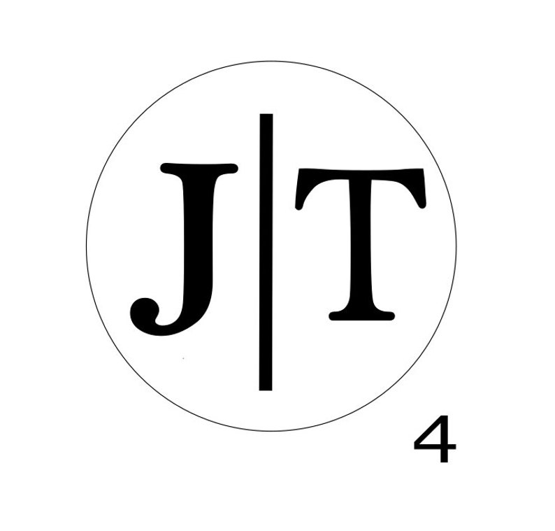 K&ouml;nnte beinhalten: Schwarzwei&szlig;es Logo mit den Buchstaben "J" und "T", die durch eine vertikale Linie getrennt sind. Das Logo befindet sich in einem Kreis und die Zahl "4" befindet sich unter dem Kreis.