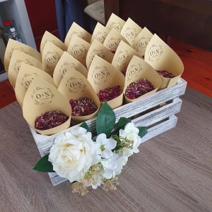 fiori secchi personalizzati, coriandoli di fiori matrimonio, coriandoli naturali, biodegradabili, rispettosi dell'ambiente