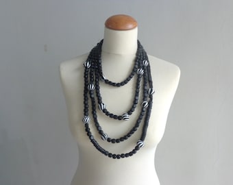 Oversized necklace, Black statement necklace, long necklace, chunky necklace, black white necklace