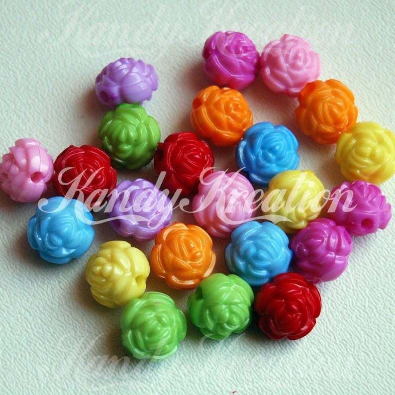 GUMBALL CHARMS BABY SHOWER 25 x LIME GREEN ACRYLIC ROCKING HORSE CHARMS