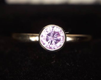 Minimalist ring 14kt GF with argentium silver bezel sporting a 4mm lavender cubic zirconia