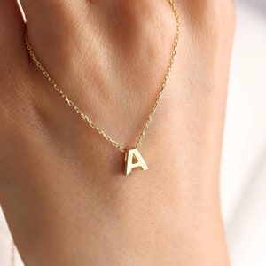 Elegante beginketting, ketting met kleine beginletter, delicate gelaagde ketting, minimalistische sieraden, Valentijnsdagcadeau