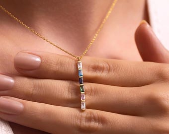 Vertical Birthstone Bar Necklace, Family Birthstone Necklace, Personalized Mom Necklace, Custom Baguette Necklace, Birthday Gift for Her,