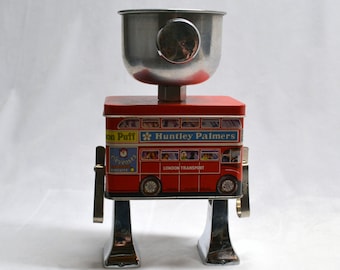 NOBODY, Assemblage Art Recycled Robot Sculpture Cyclops