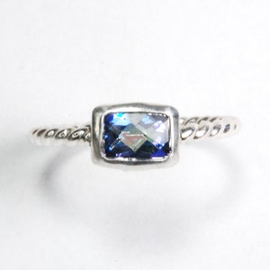 Cushion Topaz Ring with Silver Twist Band and Kashmir Blue Topaz image 3
