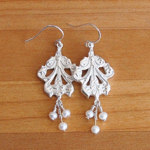 Silver Pearl Earrings in Acanthus Leaf Style image 2