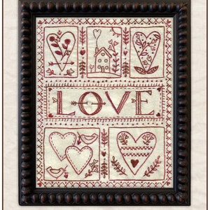 Peut inclure: Tableau "Love Sampler" encadré, 20.3 cm x 25.4 cm, avec des cœurs rouges brodés, des fleurs et le mot "LOVE" sur fond crème. Le cadre en bois foncé a un bord perlé. Le texte en bas dit "Love of family..."