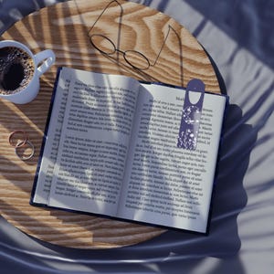 Celestial Moon Bookmark with Floral Design - Aluminum Base, Page Holder Slot - Perfect Gift for Avid Readers