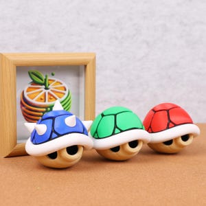 Realistic Mini Mario Kart Turtle Shell Models 3D Printed Green Red Blue Koopa Shells Retro Gamer Decor Xmas Halloween Gift Konak Shell Model