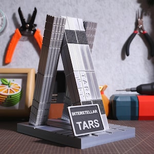 インターステラー　TARS フィギュア インターステラー TARS フィギュア - メルカリ