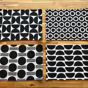 Placemats - SET of 4, Black and White Placemats, Washable Placemats, Waterproof Placemats, Placemat Set, Modern Placemats, Fabric Placemats