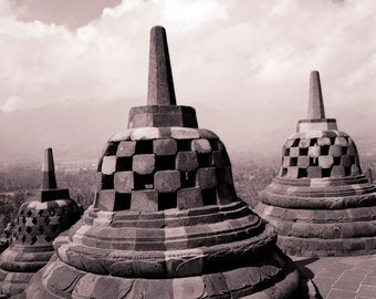 Borobudur II - foto 5 x 7 8 x 10 mate, mate 5 x 7 fotografía, fotografía de borobudur, fotografía de indonesia, arte budista de la pared, budismo, zen