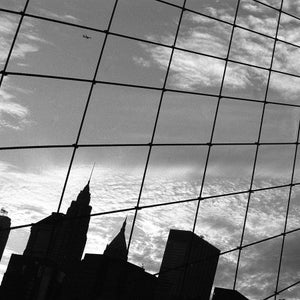 NYC - papier 8 x 10, Photographie noir et blanc traditionnel, photographie de la ville de new york noir et blanc