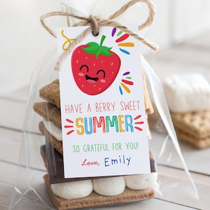 Etichetta per l'ultimo giorno di scuola, carta regalo alla fragola, etichette regalo di fine anno per insegnanti, etichetta di fine scuola, etichetta estiva per insegnanti, etichette regalo stampabili