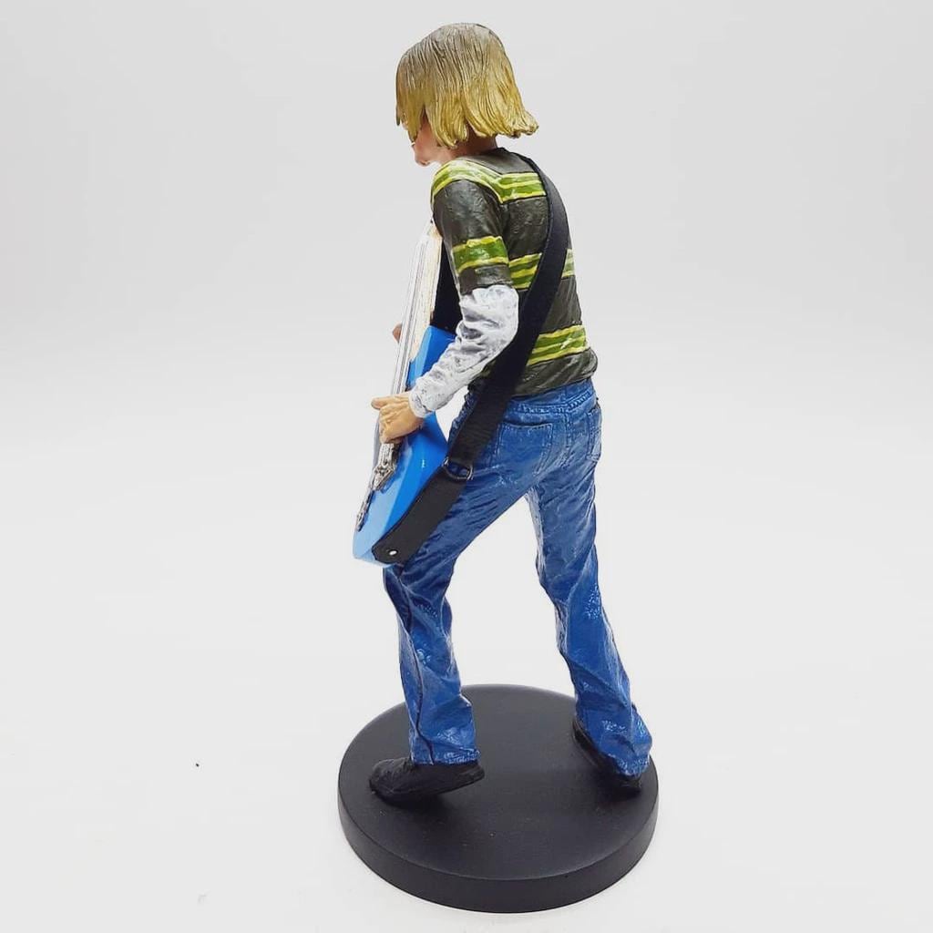 Kurt Cobain Nirvana Statue: Smells Like Teen Spirit, Resin