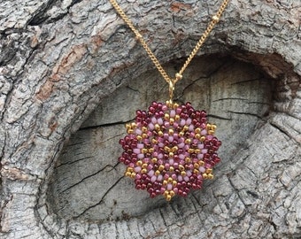 Single Mandala Necklace / Bead Woven Japanese Glass Beads / Gold-Filled Chain / Vibrant Pinks / Feminine - - - Berangere
