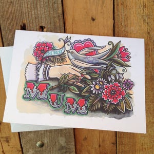 Muttertagskarte, die beste Mama-Karte, Muttertags-Sonntag. Blumen. Blüten. Rosa. Mama. Mumie. Mama. Traditionelles Tattoo inspiriert